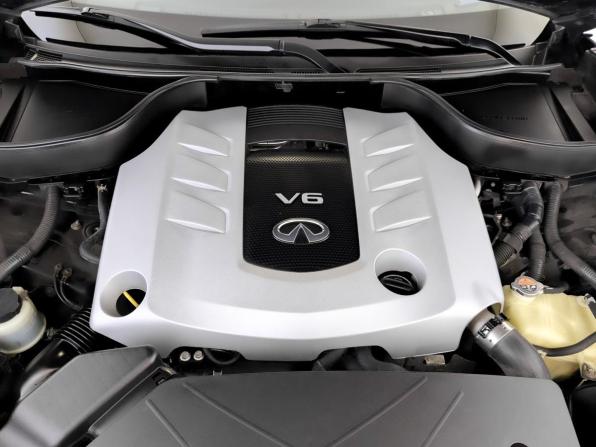 Infiniti QX70 с пробегом 2015 года, цена 2 845 000 рублей, 96495 км, внедорожник, Автокод Объявления