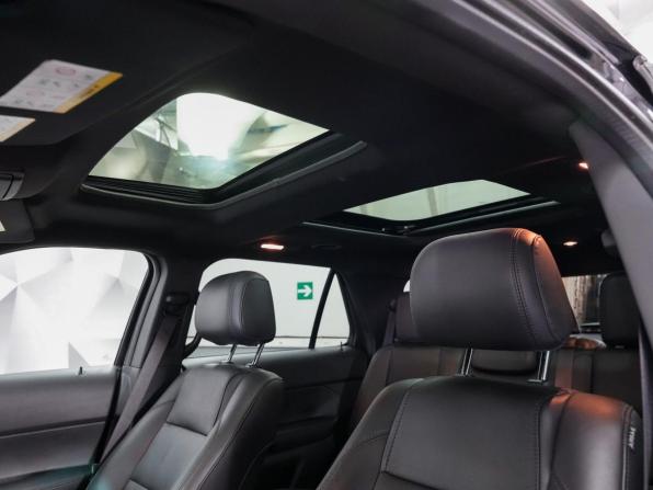 Ford Explorer V с пробегом 2011 года, цена 2 199 000 рублей, 25500 км, внедорожник, Автокод Объявления