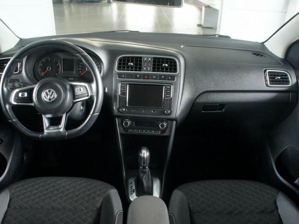 Volkswagen Polo V Рестайлинг с пробегом 2019 года, цена 1 199 000 рублей, 75000 км, седан, Автокод Объявления