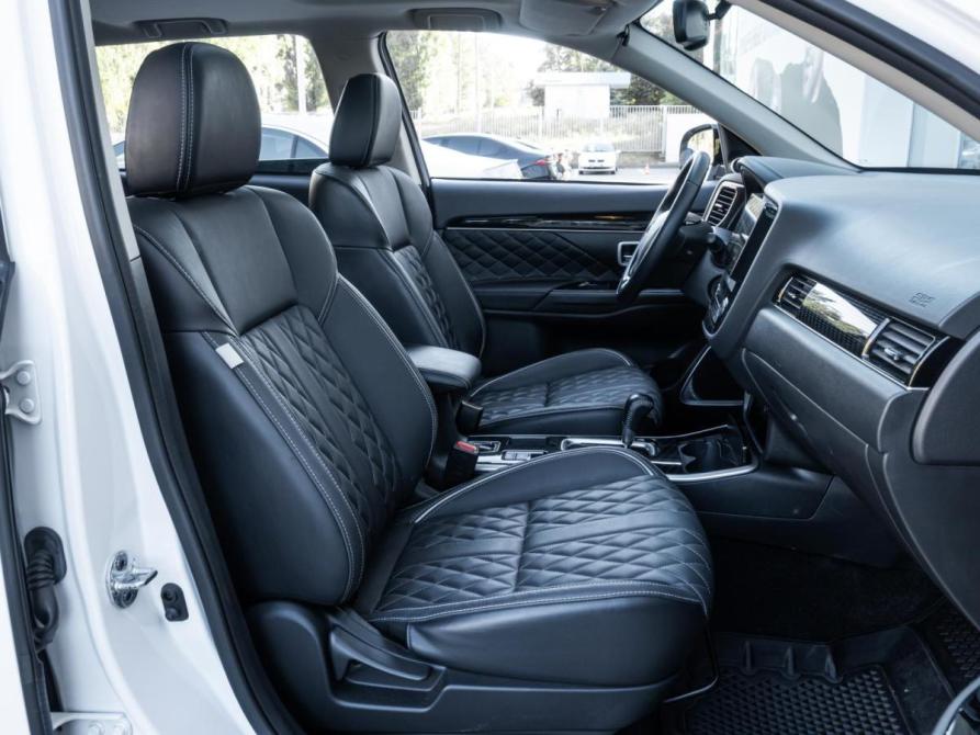 Mitsubishi Outlander III Рестайлинг 3 Ставрополь  - изображение 8