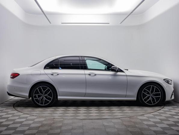 Mercedes-Benz E-Класс V (W213 S213 C238) Рестайлинг с пробегом 2020 года, цена 4 620 000 рублей, 91600 км, седан, Автокод Объявления