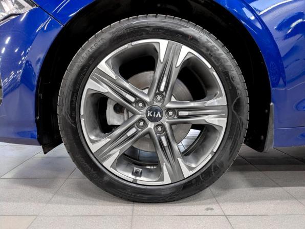 Kia K5 III с пробегом 2021 года, цена 2 280 000 рублей, 98494 км, седан, Автокод Объявления