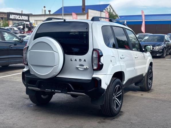 Lada (ВАЗ) Niva Travel I с пробегом 2024 года, цена 1 180 000 рублей, 17485 км, внедорожник, Автокод Объявления