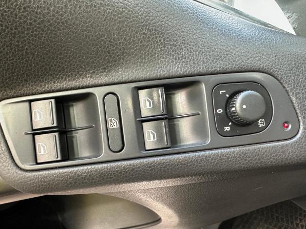 Volkswagen Tiguan I Рестайлинг с пробегом 2013 года, цена 1 479 000 рублей, 116785 км, внедорожник, Автокод Объявления