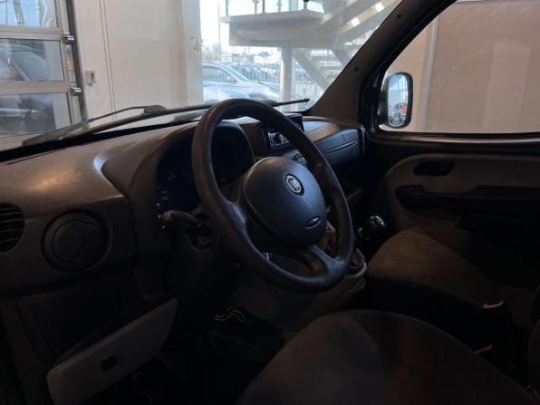 Fiat Doblo I Рестайлинг с пробегом 2009 года, цена 286 000 рублей, 220881 км, компактвэн, Автокод Объявления