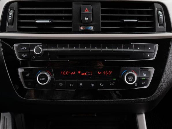 BMW 1 серии II (F20/F21) Рестайлинг 2 с пробегом 2017 года, цена 1 649 000 рублей, 140859 км, хэтчбек, Автокод Объявления