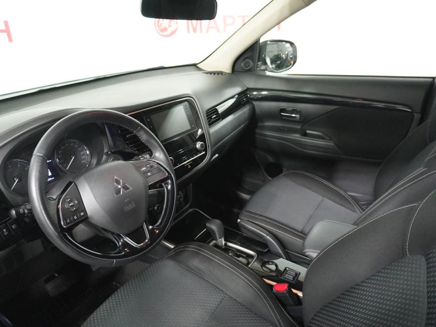 Mitsubishi Outlander III Рестайлинг 3 Вологда  - изображение 10