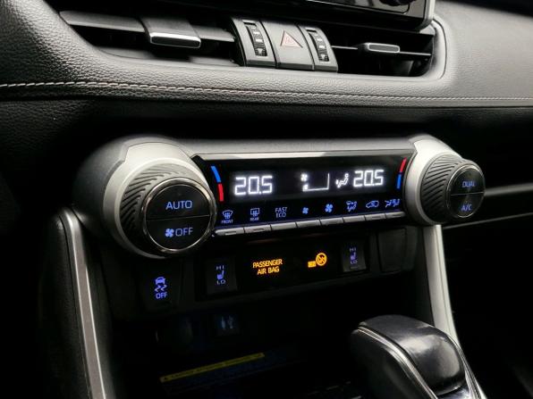 Toyota RAV4 V (XA50) с пробегом 2020 года, цена 3 559 000 рублей, 113459 км, внедорожник, Автокод Объявления