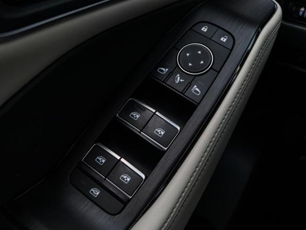 Nissan X-Trail IV с пробегом 2021 года, цена 3 450 000 рублей, 48412 км, внедорожник, Автокод Объявления