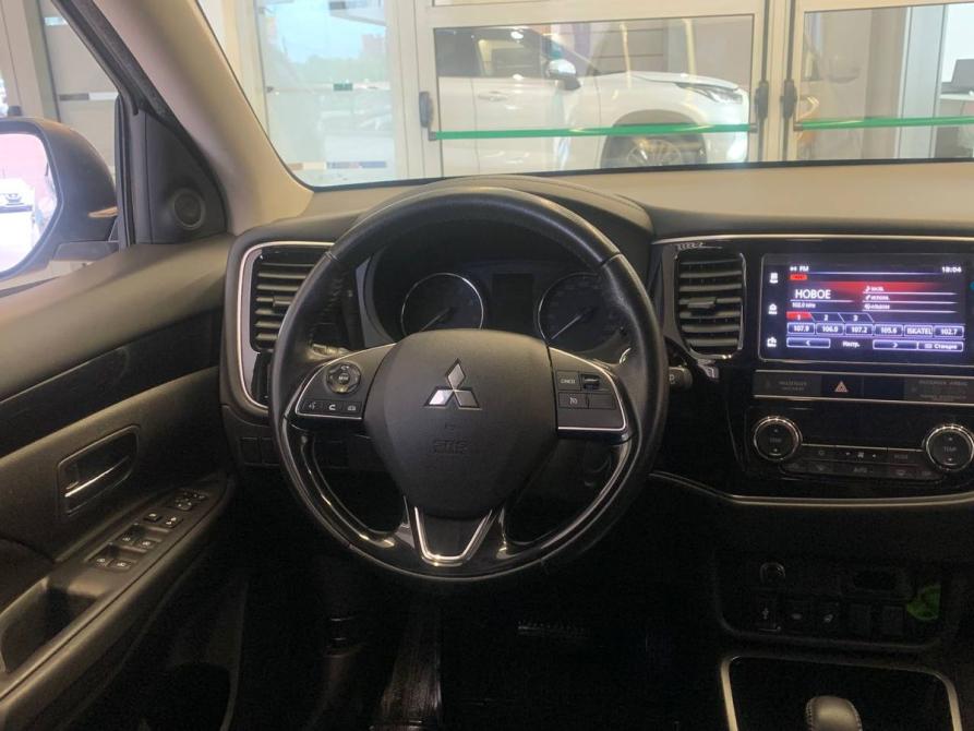 Mitsubishi Outlander III Рестайлинг 3 Челябинск  - изображение 8
