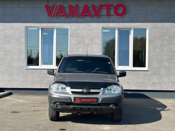 Chevrolet Niva I Рестайлинг с пробегом 2016 года, цена 700 000 рублей, 125266 км, внедорожник, Автокод Объявления