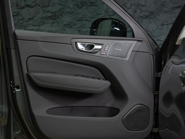 Новый Volvo XC60 II Рестайлинг 2 2026 года, цена 9 150 000 рублей, внедорожник, Автокод Объявления