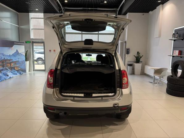 Renault Duster I с пробегом 2015 года, цена 1 075 000 рублей, 106666 км, внедорожник, Автокод Объявления