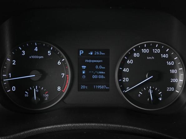 Hyundai Solaris II с пробегом 2018 года, цена 1 529 000 рублей, 119587 км, седан, Автокод Объявления