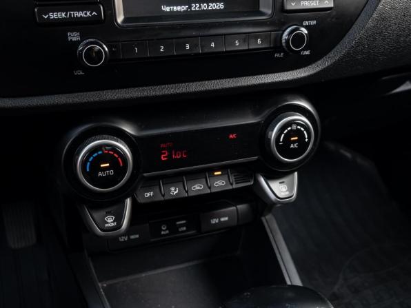 Kia Rio IV с пробегом 2019 года, цена 1 570 000 рублей, 80947 км, седан, Автокод Объявления