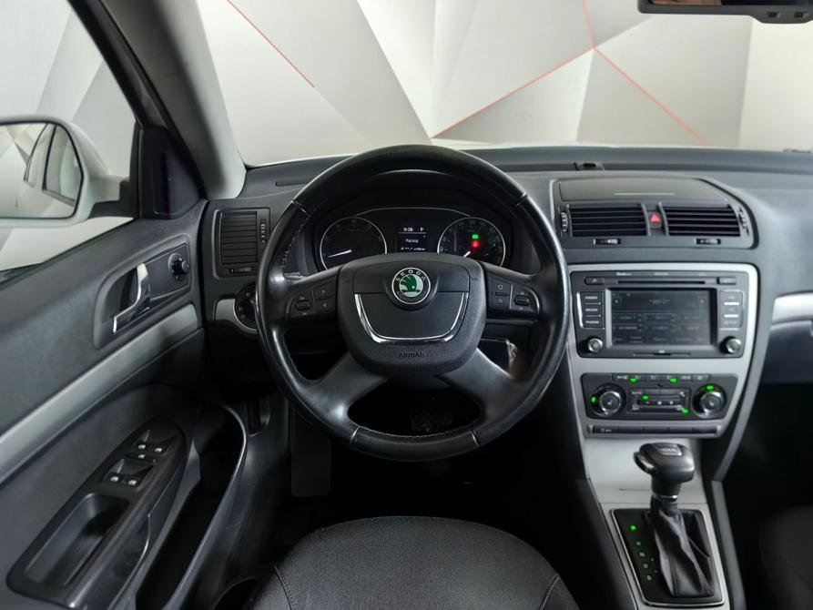 Skoda Octavia II (A5) Рестайлинг Москва  - изображение 20
