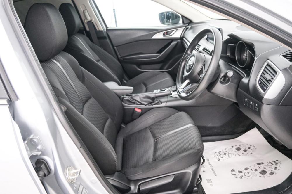 Mazda Axela III Рестайлинг Красноярск  - изображение 8