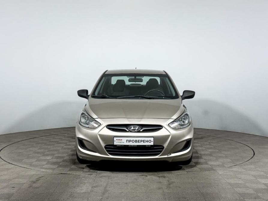 Hyundai Solaris I Санкт-Петербург  - изображение 2