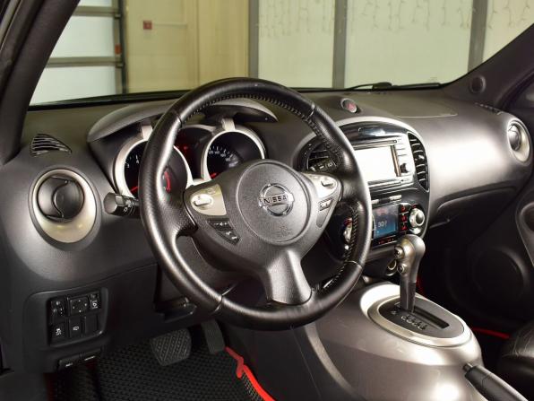 Nissan Juke I с пробегом 2011 года, цена 1 019 995 рублей, 136899 км, внедорожник, Автокод Объявления