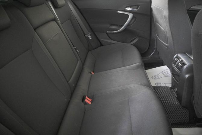 Opel Insignia I с пробегом 2012 года, цена 699 000 рублей, 250000 км, седан, Автокод Объявления