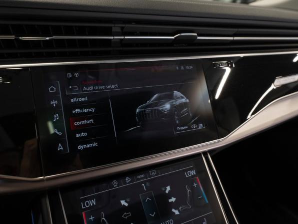 Audi Q8 I (4M) с пробегом 2023 года, цена 9 600 000 рублей, 50 км, внедорожник, Автокод Объявления