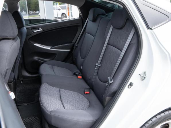 Hyundai Solaris I с пробегом 2013 года, цена 949 000 рублей, 184926 км, седан, Автокод Объявления