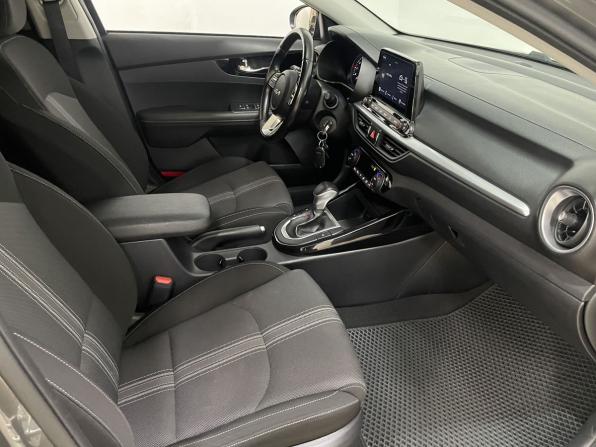 Kia Cerato IV Рестайлинг с пробегом 2021 года, цена 2 000 000 рублей, 105092 км, седан, Автокод Объявления
