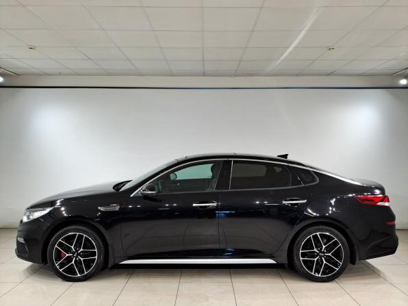 Kia Optima IV Рестайлинг с пробегом 2018 года, цена 2 490 000 рублей, 59144 км, седан, Автокод Объявления