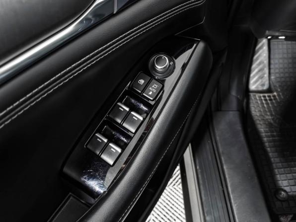 Mazda 6 III (GJ) Рестайлинг 2 с пробегом 2019 года, цена 2 290 000 рублей, 74739 км, седан, Автокод Объявления