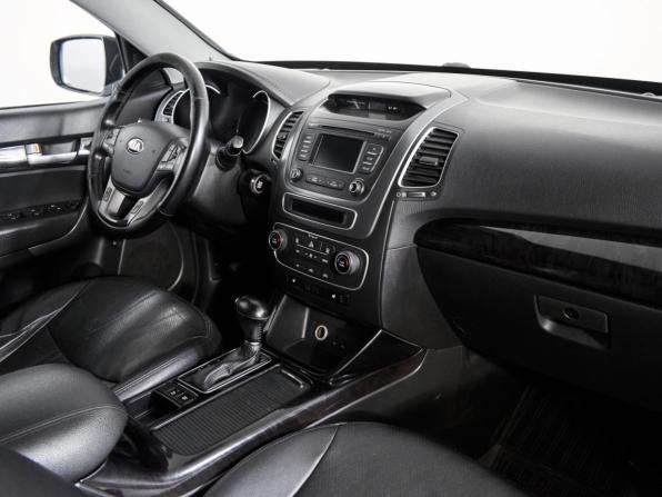 Kia Sorento II Рестайлинг с пробегом 2014 года, цена 1 430 000 рублей, 240658 км, внедорожник, Автокод Объявления