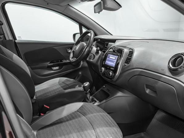 Renault Kaptur I с пробегом 2018 года, цена 1 327 474 рубля, 192933 км, внедорожник, Автокод Объявления