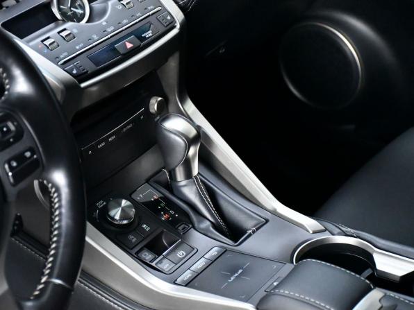 Lexus NX I Рестайлинг с пробегом 2018 года, цена 3 157 000 рублей, 100000 км, внедорожник, Автокод Объявления