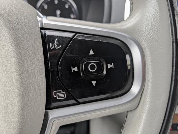 Volvo XC90 II с пробегом 2018 года, цена 3 245 000 рублей, 200505 км, внедорожник, Автокод Объявления