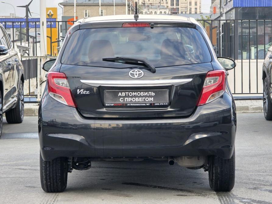 Toyota Vitz III (XP130) Рестайлинг Новосибирск  - изображение 6