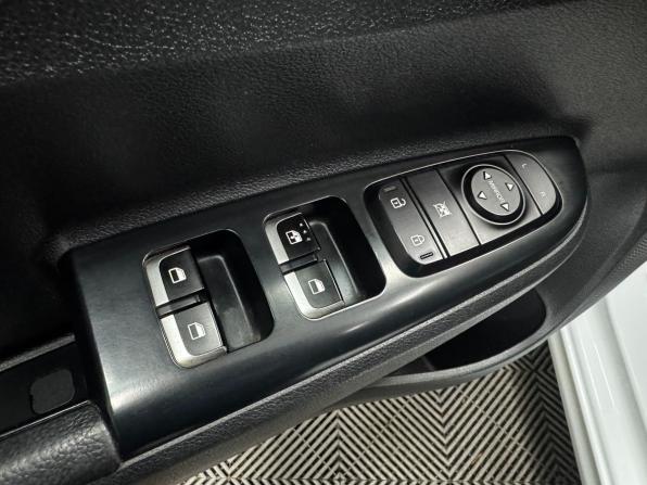 Kia Rio IV с пробегом 2019 года, цена 1 300 000 рублей, 106161 км, седан, Автокод Объявления