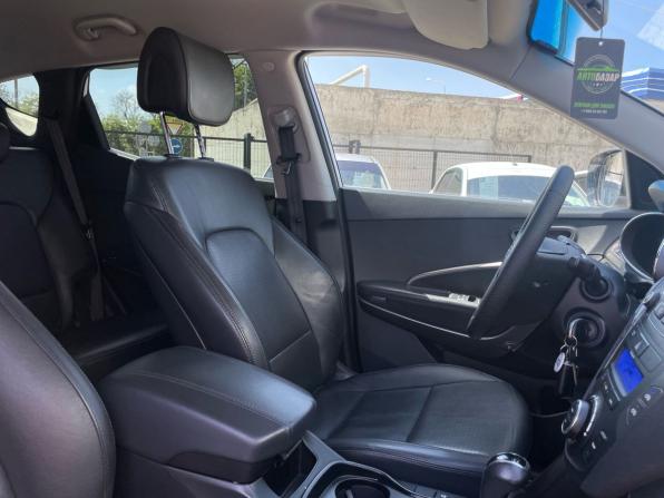 Hyundai Santa Fe III с пробегом 2012 года, цена 1 700 000 рублей, 156317 км, внедорожник, Автокод Объявления