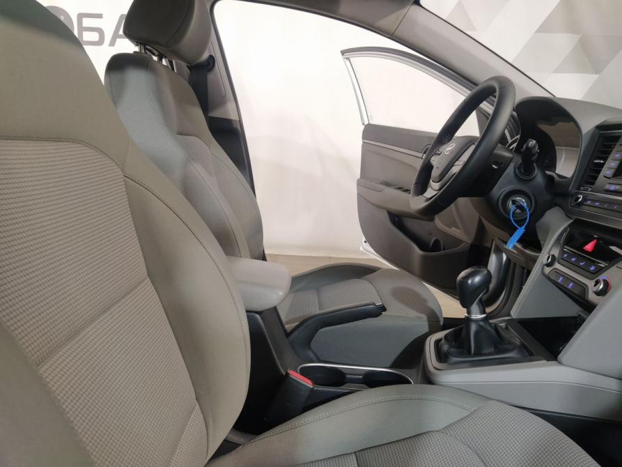 Hyundai Elantra VI (AD) Екатеринбург  - изображение 19