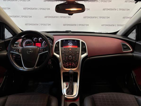 Opel Astra J Рестайлинг с пробегом 2014 года, цена 879 000 рублей, 161000 км, хэтчбек, Автокод Объявления