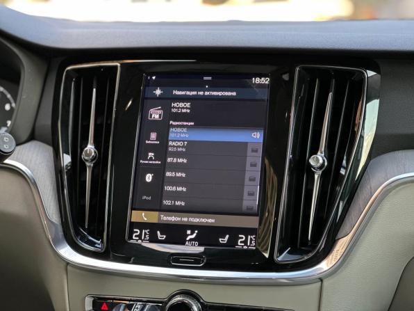 Volvo V60 Cross Country II с пробегом 2021 года, цена 3 290 000 рублей, 163159 км, универсал, Автокод Объявления