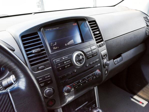 Nissan Pathfinder III Рестайлинг с пробегом 2012 года, цена 1 599 000 рублей, 262000 км, внедорожник, Автокод Объявления