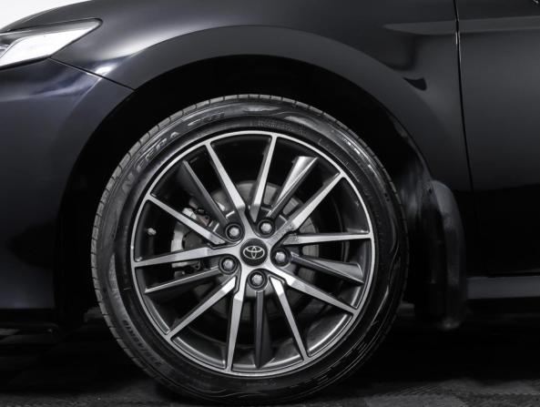 Toyota Camry VIII (XV70) Рестайлинг с пробегом 2021 года, цена 2 099 000 рублей, 112116 км, седан, Автокод Объявления