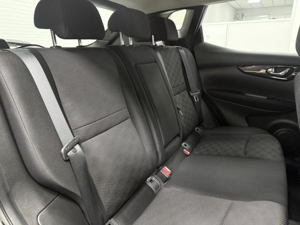 Nissan Qashqai II с пробегом 2018 года, цена 1 700 000 рублей, 119743 км, внедорожник, Автокод Объявления