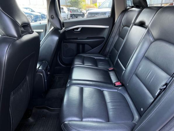 Volvo XC70 II с пробегом 2010 года, цена 1 595 000 рублей, 341171 км, универсал, Автокод Объявления