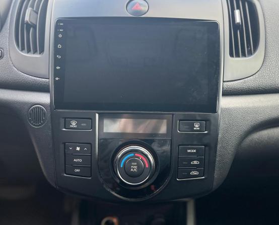 Kia Cerato II с пробегом 2010 года, цена 650 000 рублей, 222911 км, седан, Автокод Объявления