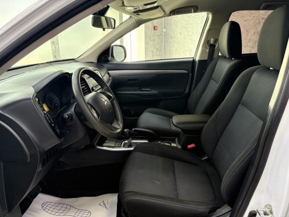 Mitsubishi Outlander III Рестайлинг 3 с пробегом 2018 года, цена 1 695 000 рублей, 138980 км, внедорожник, Автокод Объявления