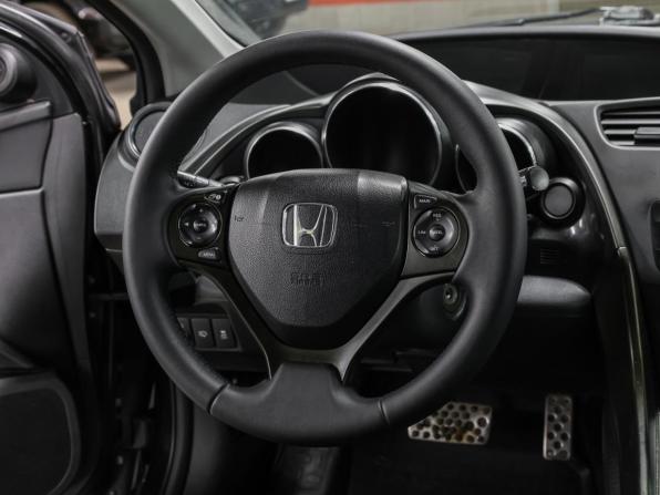 Honda Civic IX с пробегом 2012 года, цена 1 098 000 рублей, 185122 км, хэтчбек, Автокод Объявления