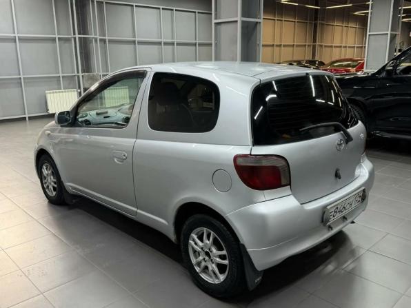 Toyota Vitz I (P10) с пробегом 2001 года, цена 347 000 рублей, 301000 км, хэтчбек, Автокод Объявления