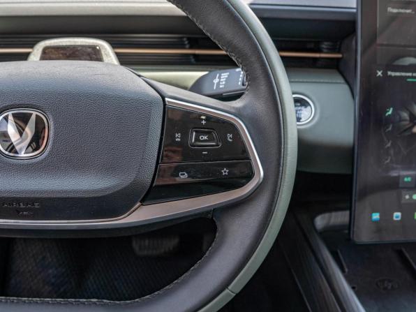 Changan Lamore с пробегом 2023 года, цена 1 735 000 рублей, 67849 км, седан, Автокод Объявления