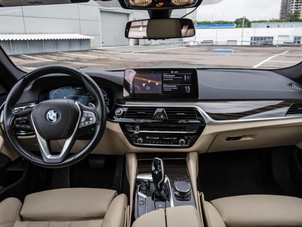 BMW 5 серии VIII (G60/G61/G68) с пробегом 2023 года, цена 6 100 000 рублей, 84520 км, седан, Автокод Объявления
