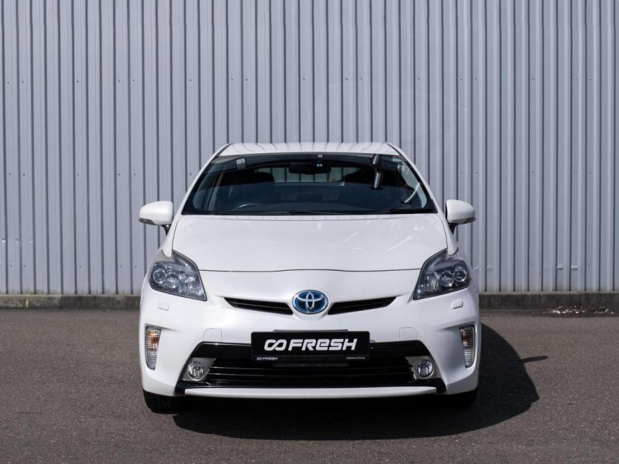 Toyota Prius III Рестайлинг (XW30) Сочи  - изображение 3